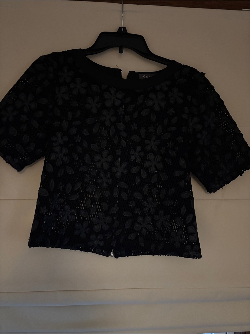 Gracia Black Floral Lace Short Sleeve Boxy Top
